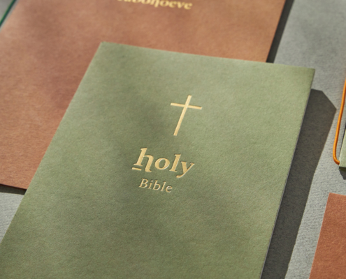 Holy bible - horecadrukwerk voor Brabohoeve